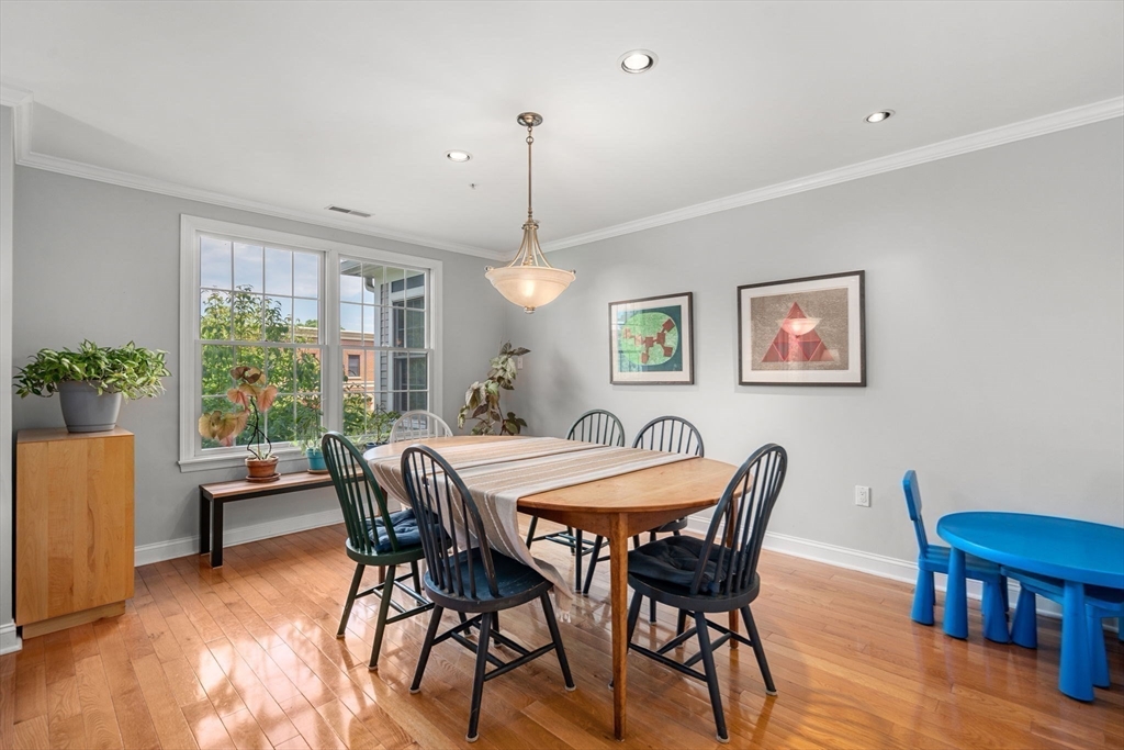 104 Harvard St # 6