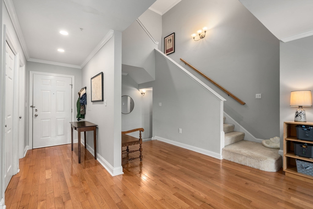 104 Harvard St # 6