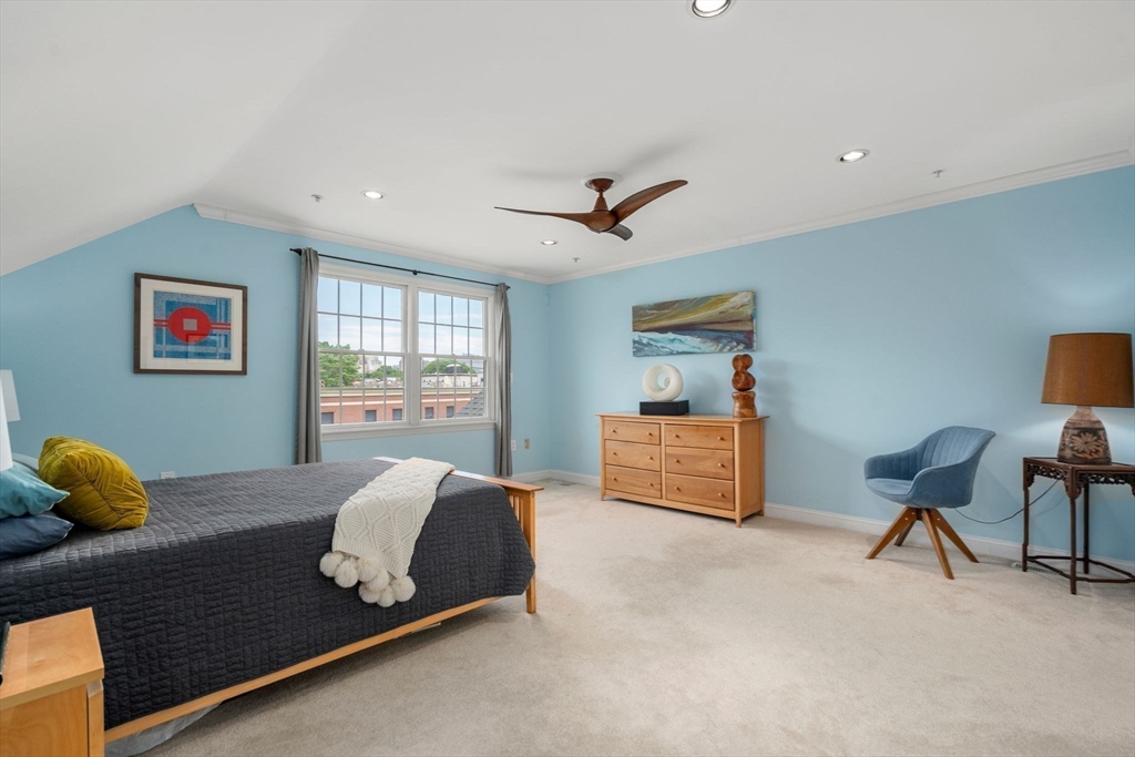 104 Harvard St # 6