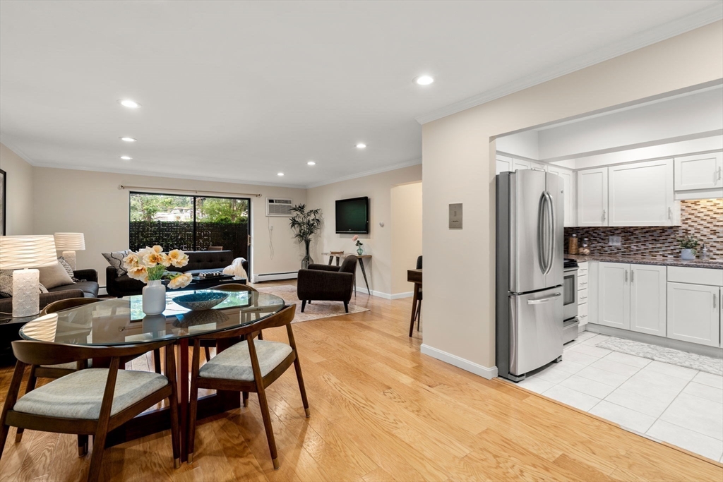 53 Paul St (17) Unit: #