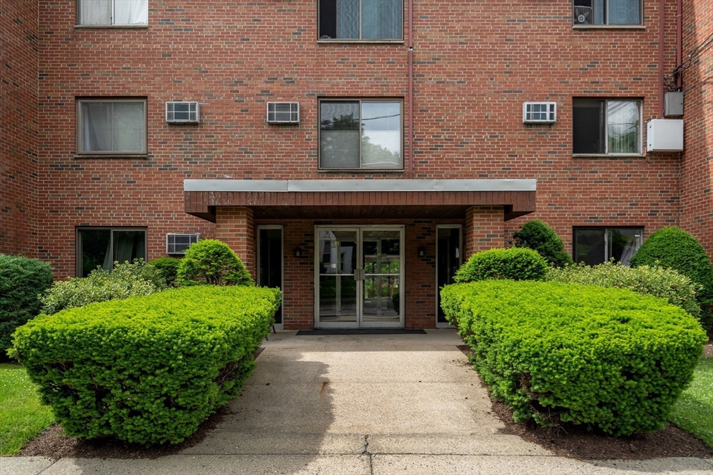 53 Paul St (17) Unit: #