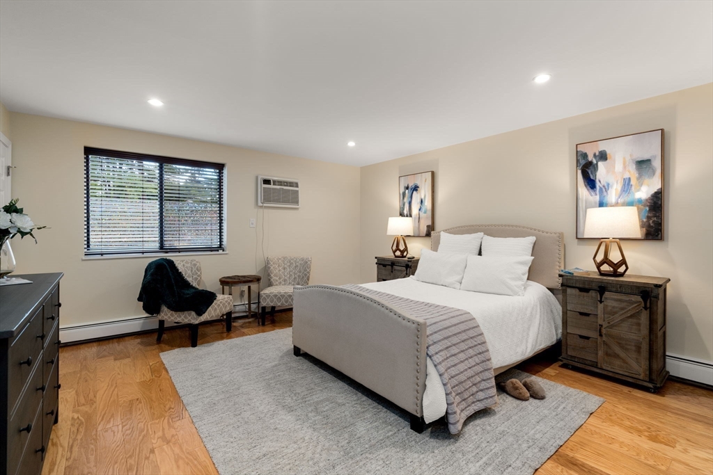 53 Paul St (17) Unit: #