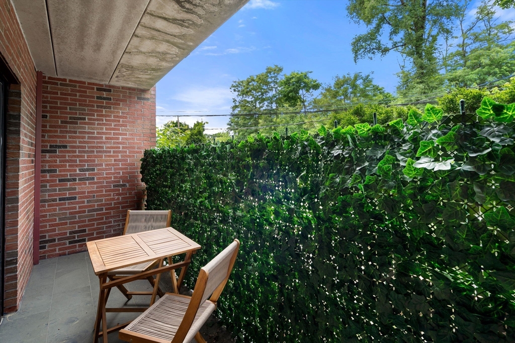 53 Paul St (17) Unit: #