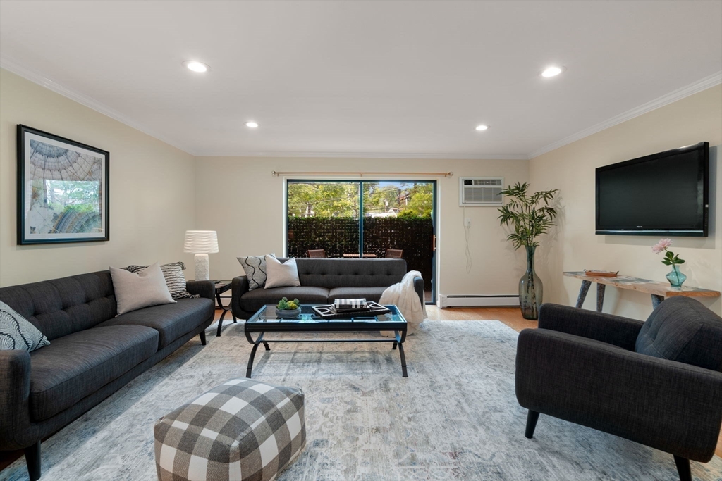 53 Paul St (17) Unit: #