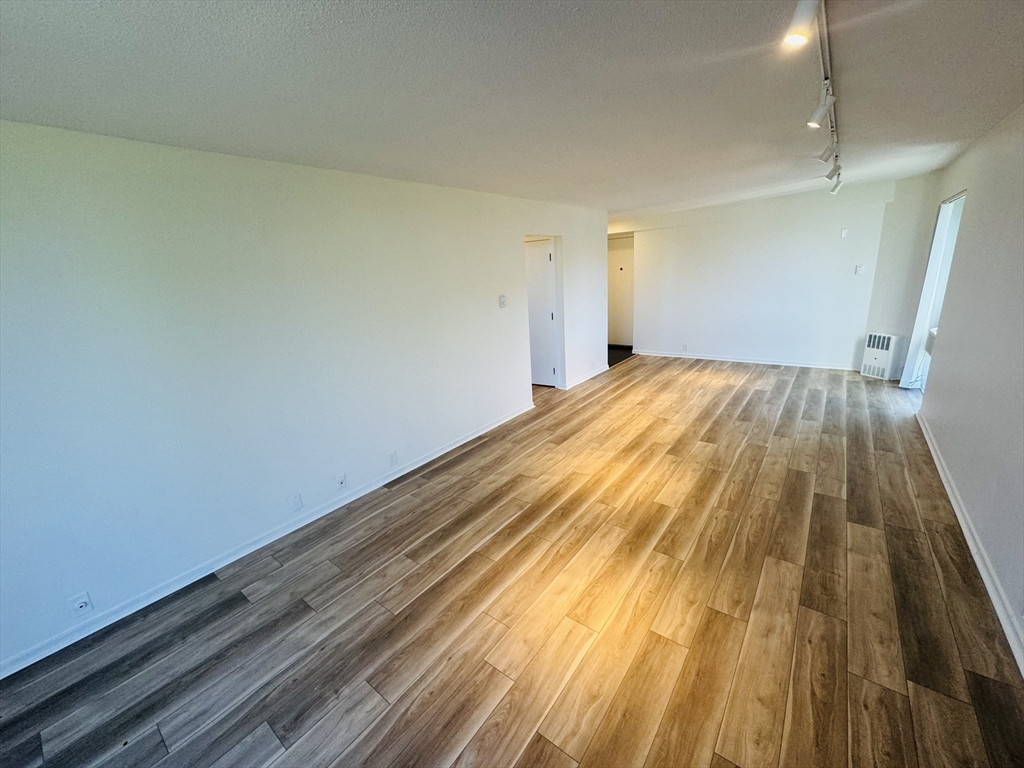 19 Winchester Street # 702