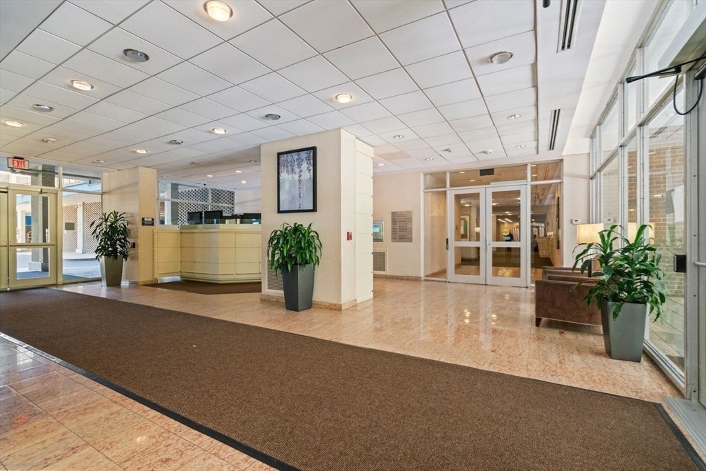 33 Pond Ave # 1110