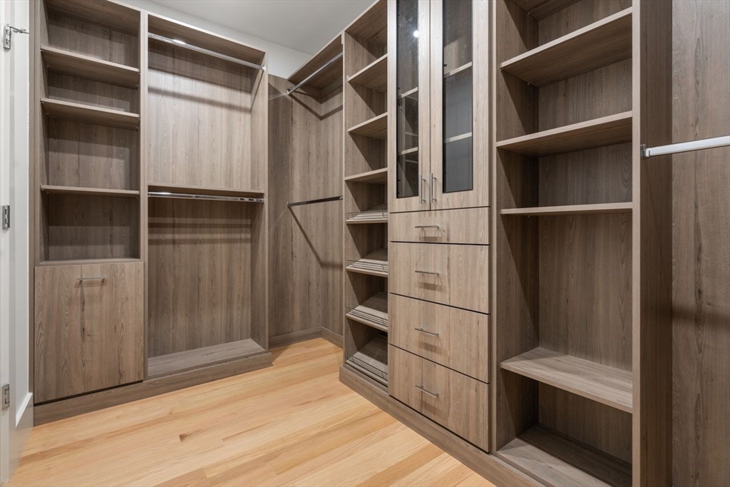 163-167 Winchester St # A