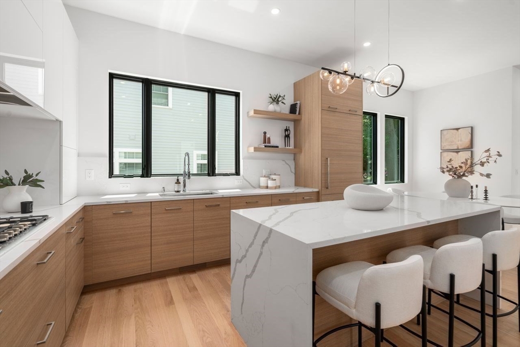 163-167 Winchester St # A