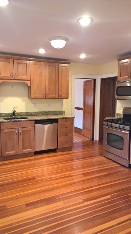 83 Greaton Rd # 2