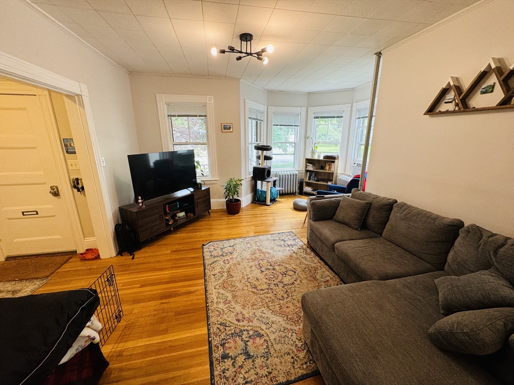 885 Belmont Street # 1