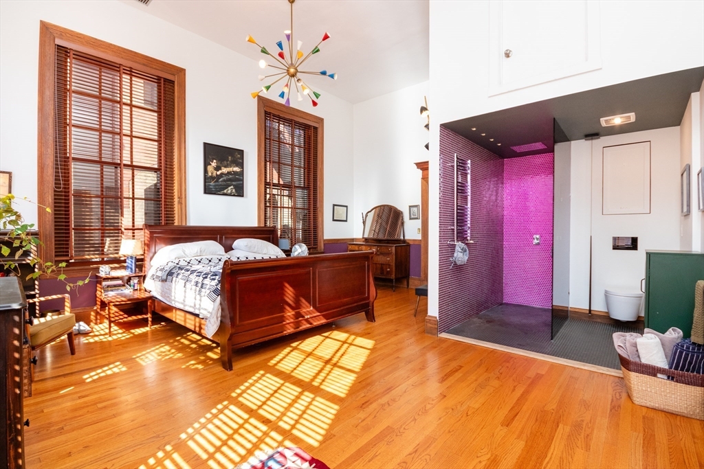 28 Seaverns Ave # 8