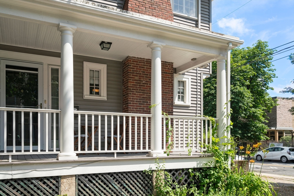855 Beacon St # 1