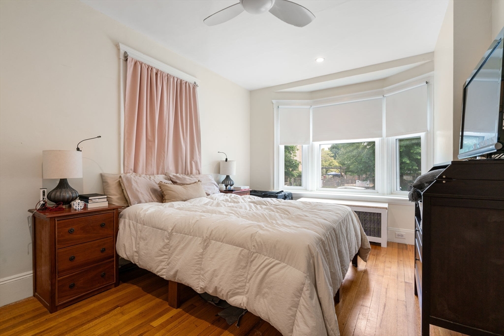 855 Beacon St # 1