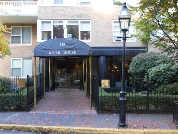 145 Pinckney # 604 Unit: 602-604
