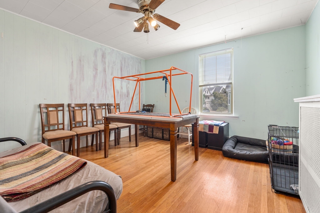 69 Chestnut Hill Ave