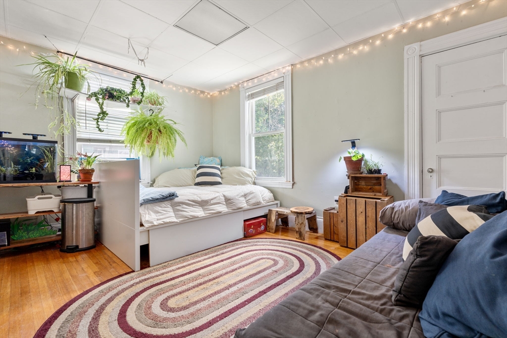 69 Chestnut Hill Ave