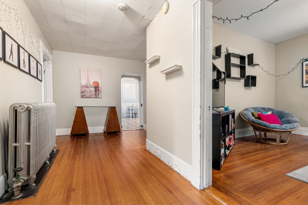 69 Chestnut Hill Ave