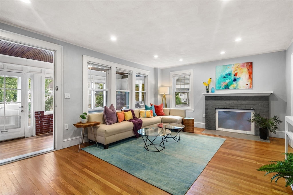 74 Falmouth Rd