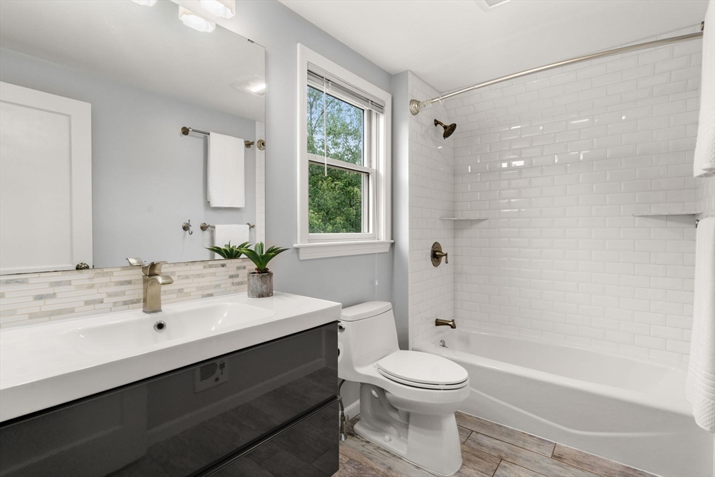 74 Falmouth Rd