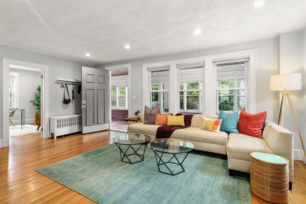 74 Falmouth Rd