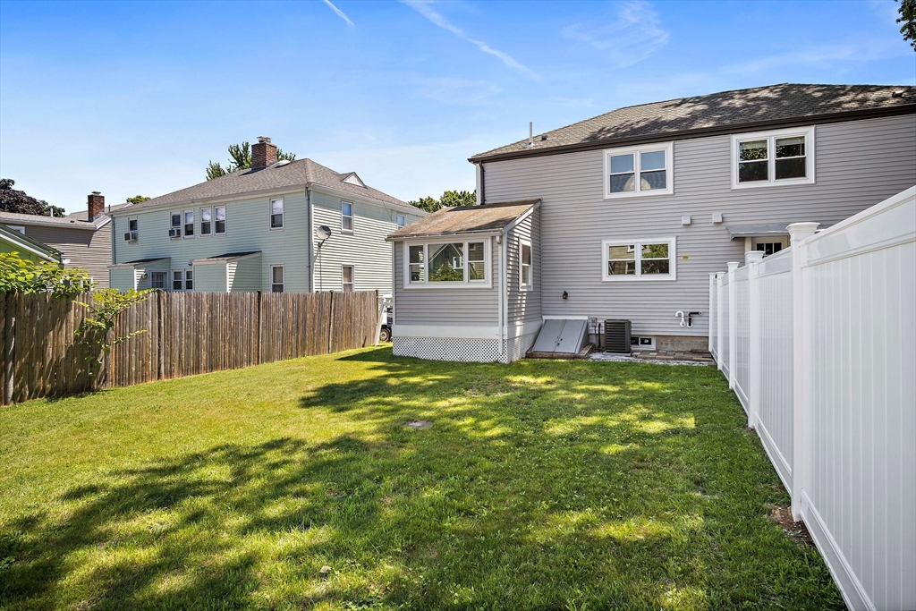 30 Arnold St # 30