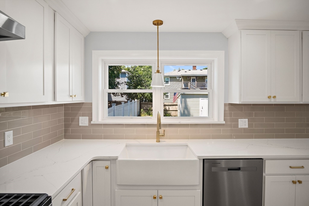 30 Arnold St # 30