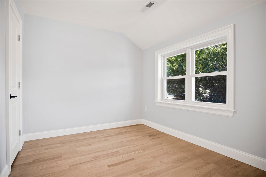 30 Arnold St # 30