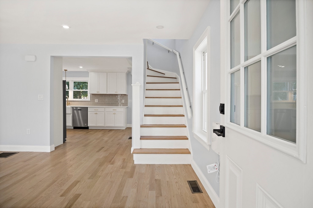 30 Arnold St # 30
