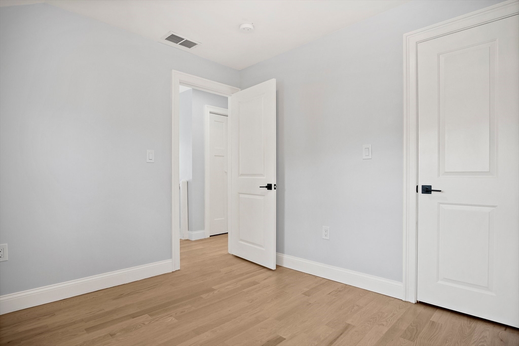 30 Arnold St # 30