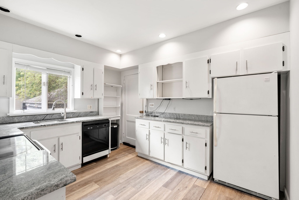 123 Mt Vernon Street