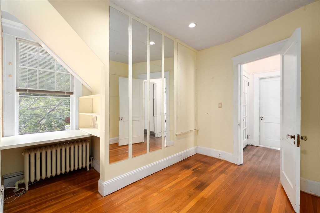 123 Mt Vernon Street