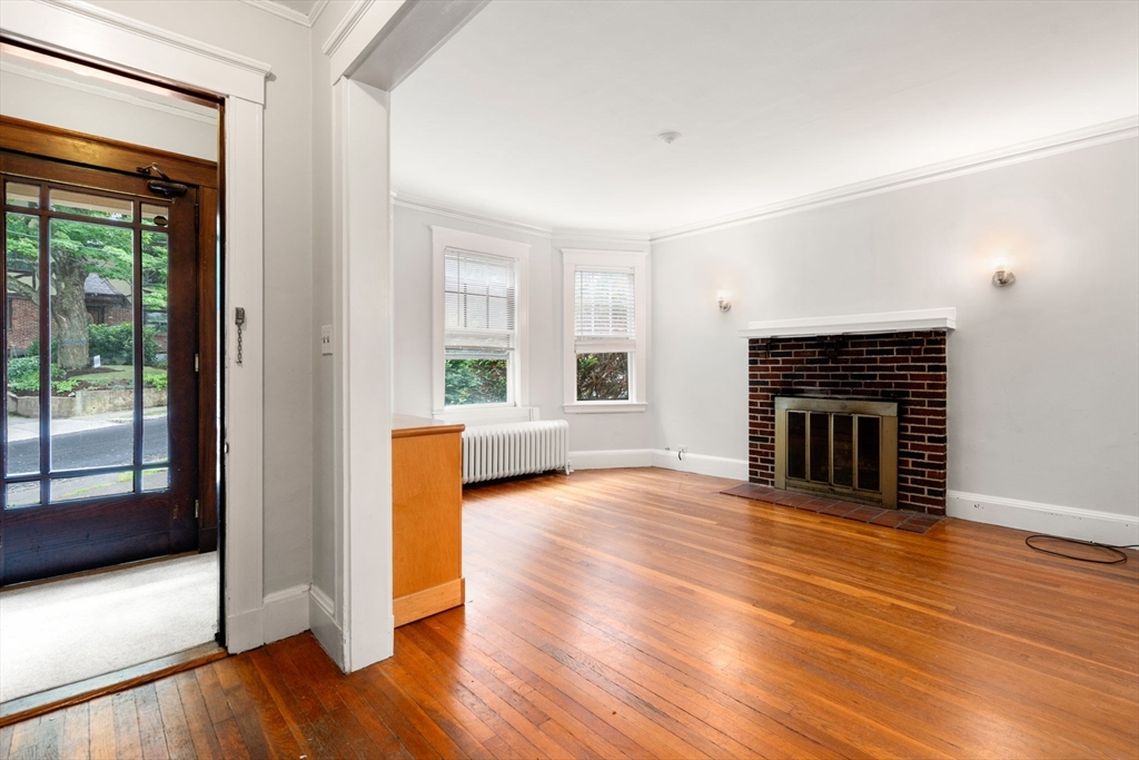 123 Mt Vernon Street