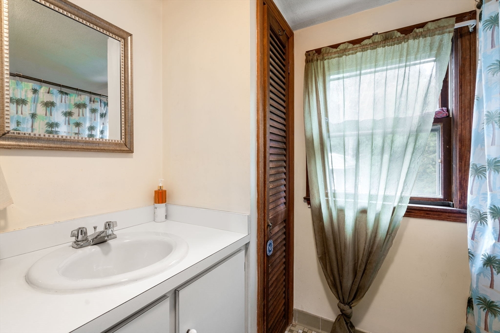 123 Mt Vernon Street