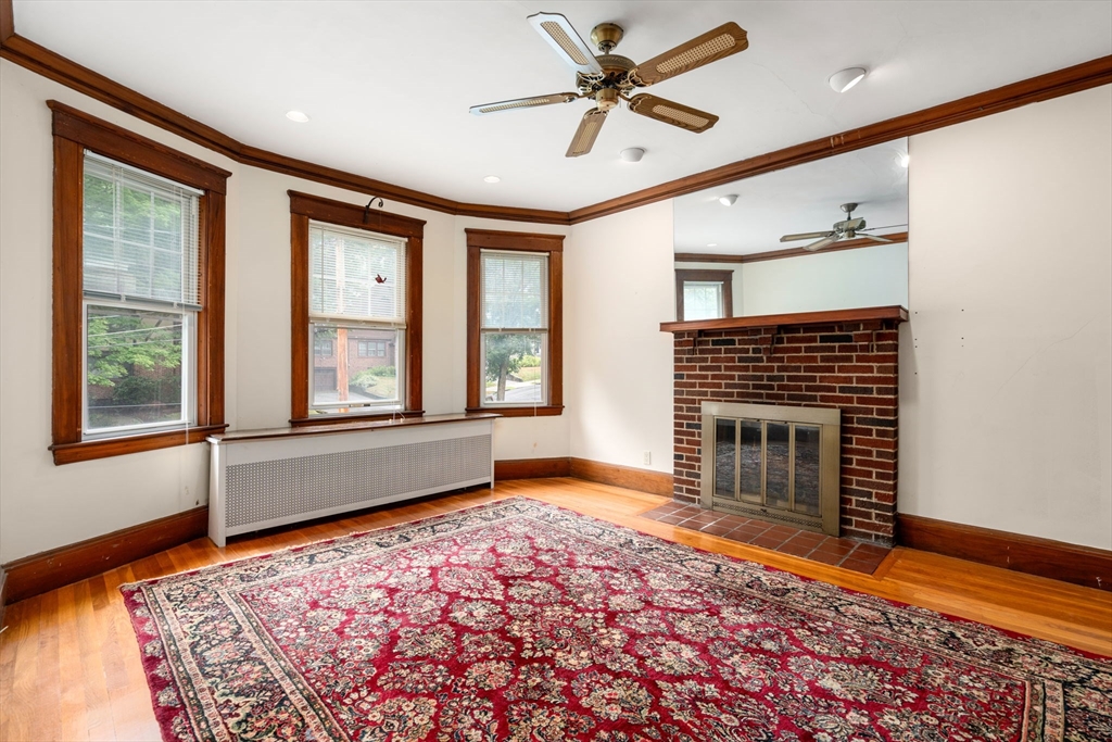 123 Mt Vernon Street