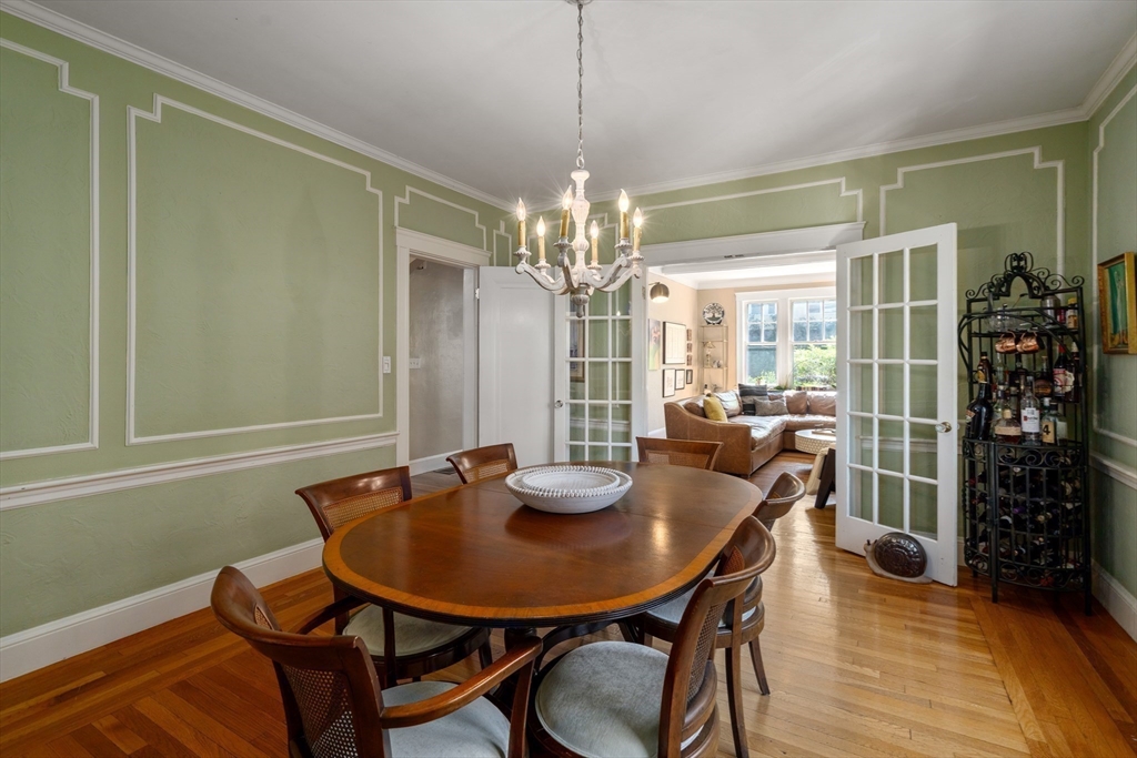 7 Holland Street # 1