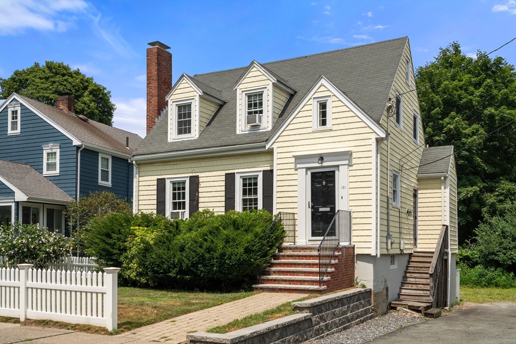 151 Oakdale Rd