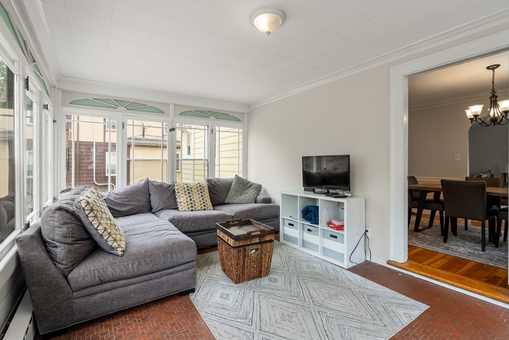 151 Oakdale Rd