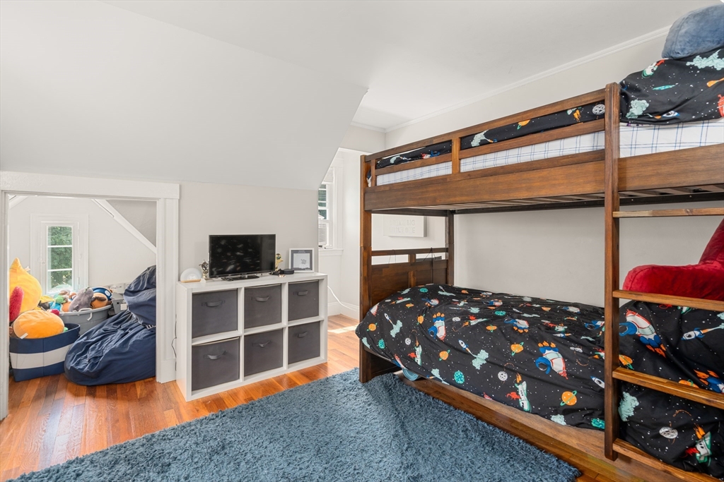 151 Oakdale Rd
