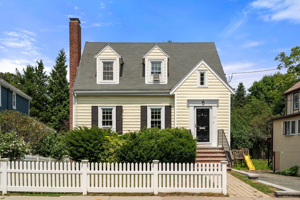 151 Oakdale Rd