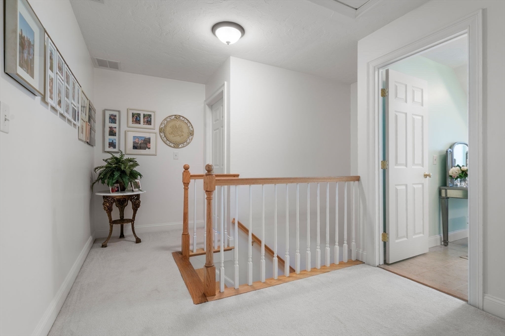 15 River Point Dr # 15