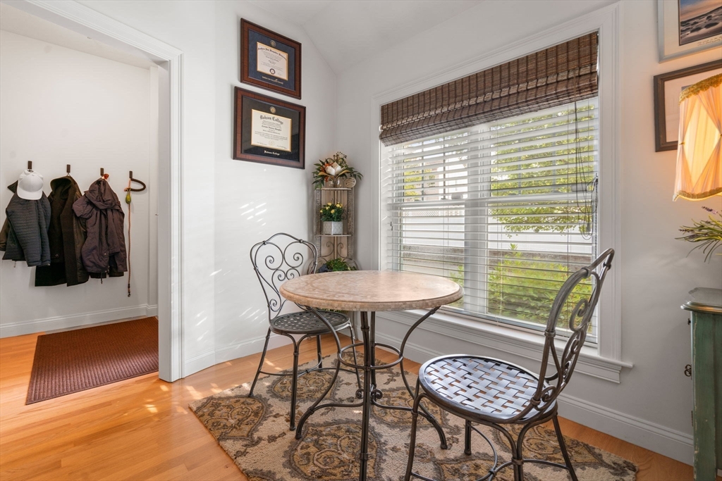 15 River Point Dr # 15