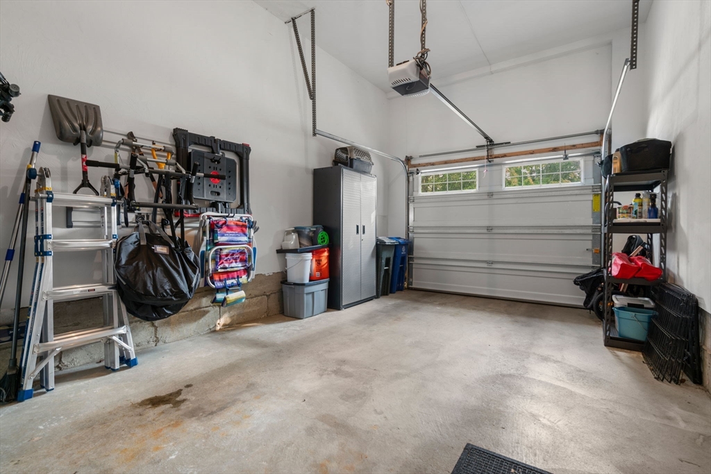 15 River Point Dr # 15