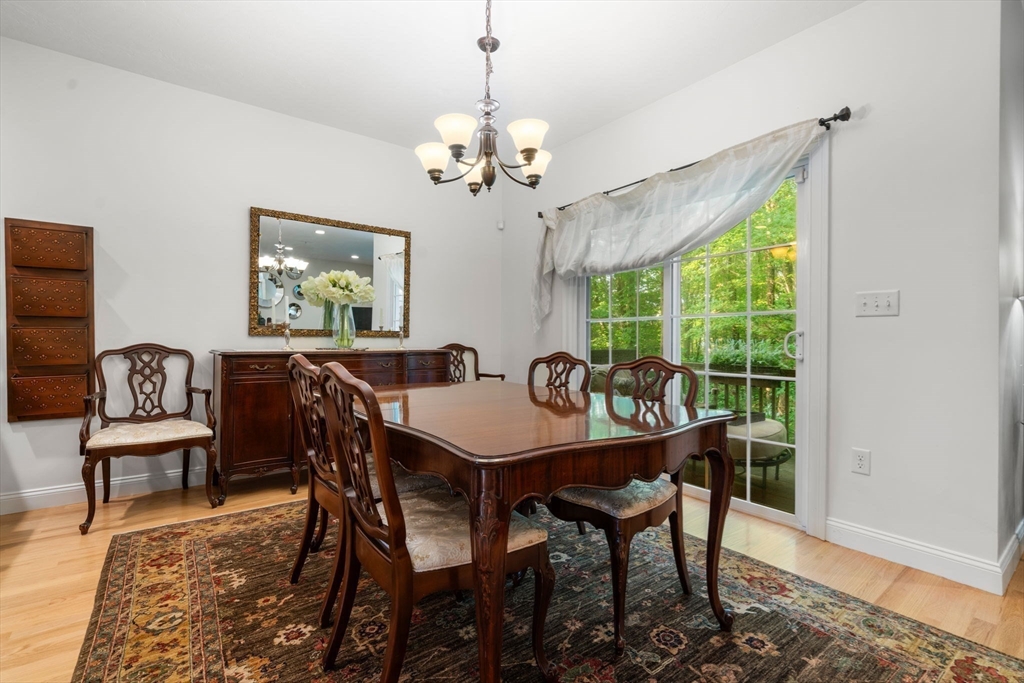 15 River Point Dr # 15