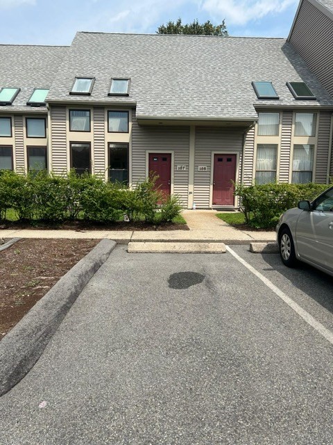 107 Governor Winthrop Rd # 107