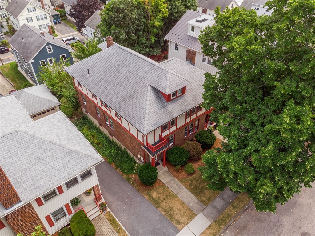 25-27 Lewis Rd