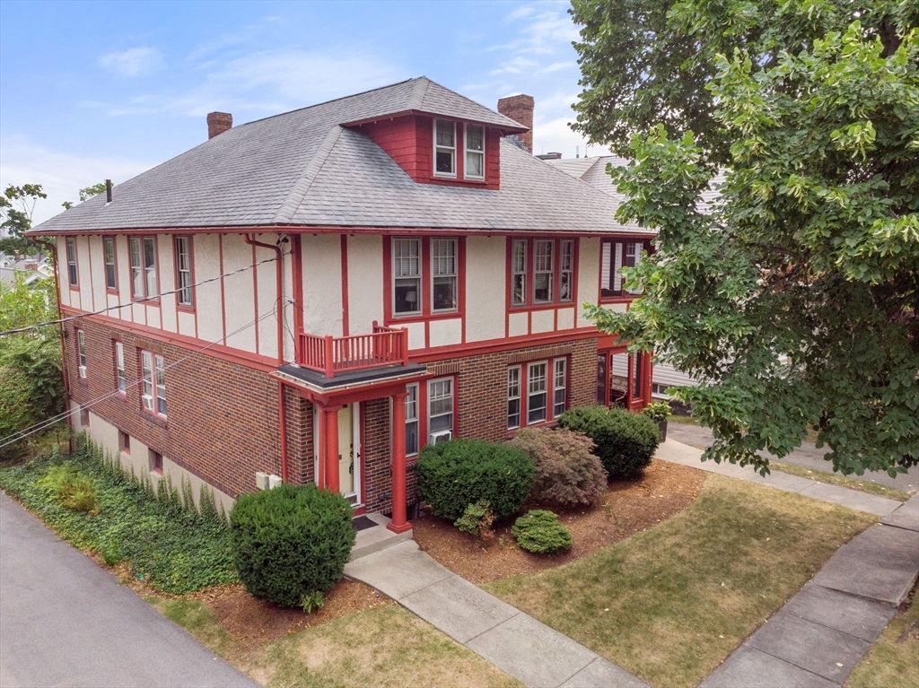 25-27 Lewis Rd