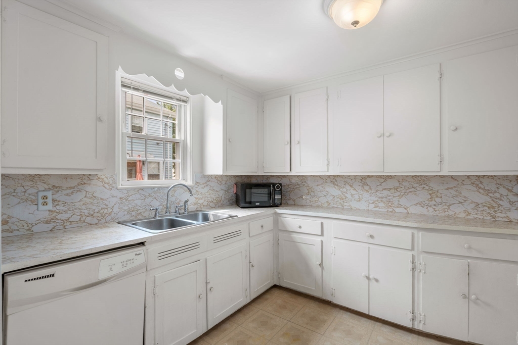 196-B Quincy Shore Dr