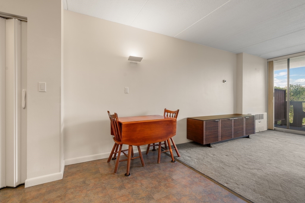 200 Swanton St # 422