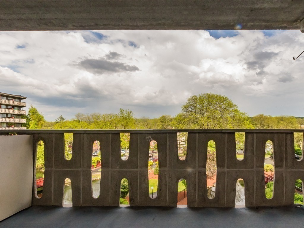 200 Swanton St # 422