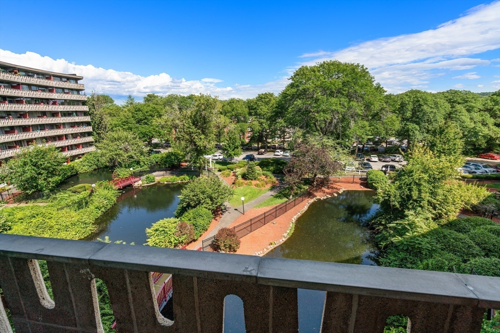 200 Swanton St # 422